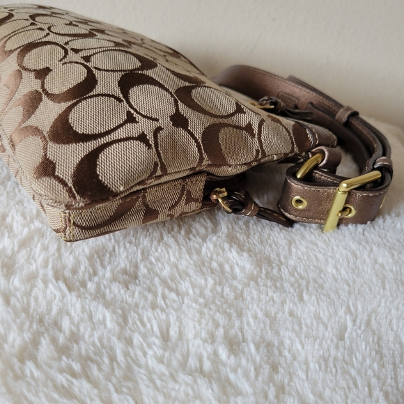 Coach Belt Bag - Picture 7 of 9